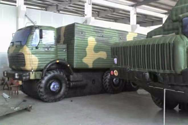 武清大型军事车